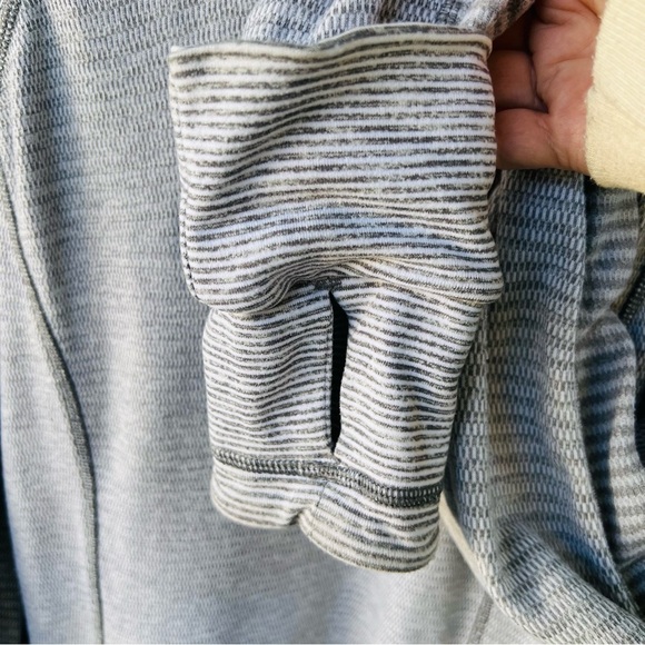 Lululemon Think Fast Hoodie Mini Check Pique White Heathered Slate SIZE 6 - Picture 4 of 8